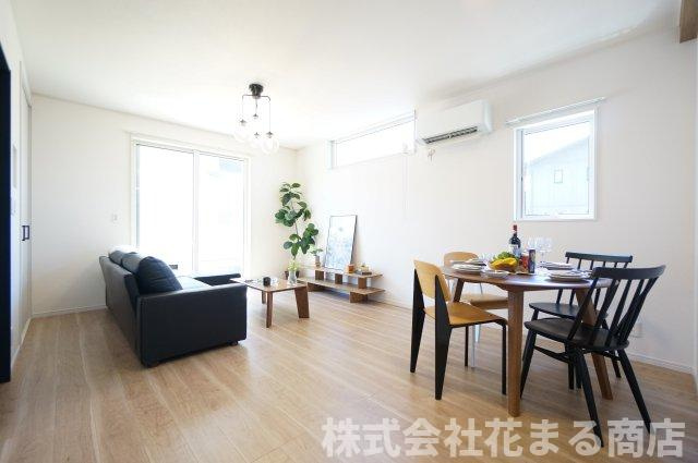 中古　千葉市若葉区若松町の居間・リビング|＊当日ご案内可＊ご希望の物件まとめてご案内！弊社が掲載していない物件でもOK♪お気軽にご相談ください ♪お電話でのお問合わせがスムーズ♪