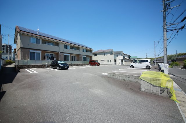 アスピリア　Iの駐車場