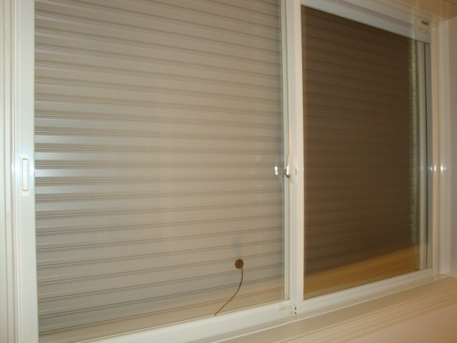 エルヴェ南小向Ａのその他|シャッター雨戸