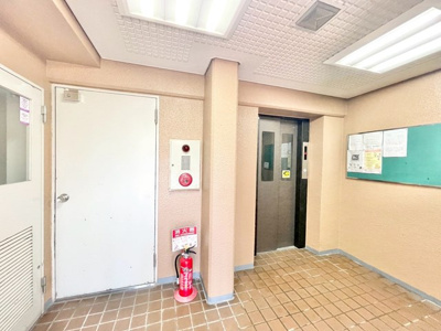 【その他共用部分】 | ユニライフ千里中央 | 現在ご返済中のカーローン・カードローン・教育ローンなどを住宅ローンに一本化したり、家具家電購入費用・引越し費用を住宅ローンと組み合わせるなど、お客さまにメリットの多い住宅ローンのご提案が可能です。