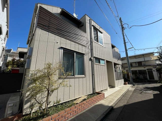 クアトレ北沢の外観|耐震構造の旭化成へーベルメゾン