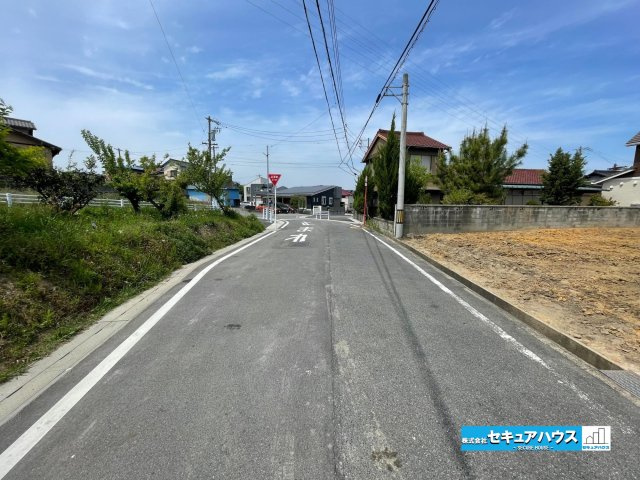 【同施工物件ご案内可能】知多郡東浦町石浜中平地　全2棟の前面道路含む現地写真|事前予約にて現地ご見学いただけます！お気軽にお問い合わせください♪
■株式会社　セキュアハウス■
住宅ローンに強く、知識、経験豊富なスタッフ在籍
お客様に寄り添い、ご成約後もサポート致します。