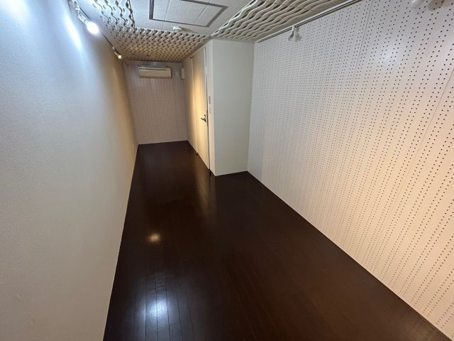 防音室（地下）