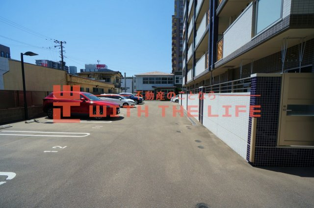 プレジデント正弥久留米駅前の駐車場|駐車場です
