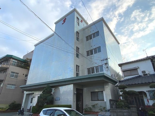 メゾンフジヨシの外観