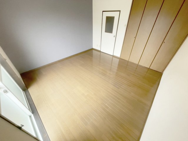 イーストビレッジモリツウの内装