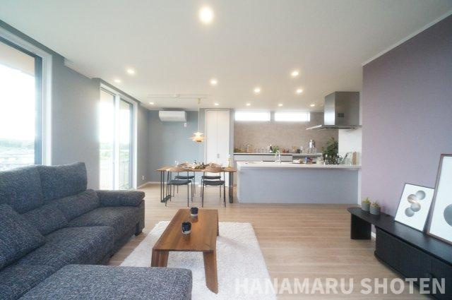 新築　千葉市緑区高津戸町の居間・リビング|＊当日ご案内可＊ご希望の物件まとめてご案内！弊社が掲載していない物件でもOK♪お気軽にご相談ください ♪お電話でのお問合わせがスムーズ♪