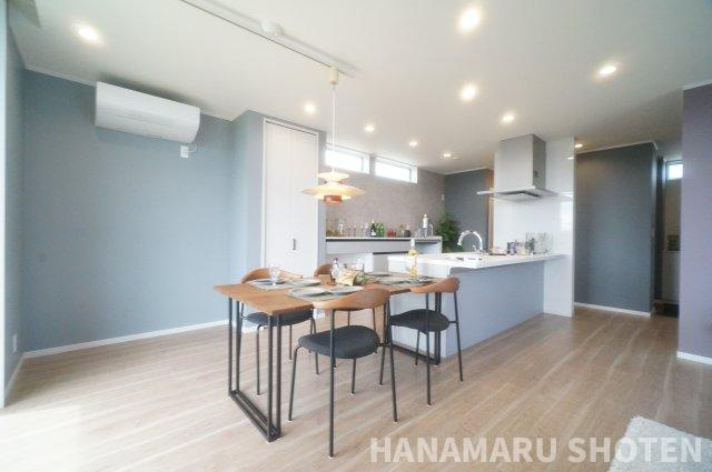 新築　千葉市緑区高津戸町の居間・リビング|＊当日ご案内可＊ご希望の物件まとめてご案内！弊社が掲載していない物件でもOK♪お気軽にご相談ください ♪お電話でのお問合わせがスムーズ♪