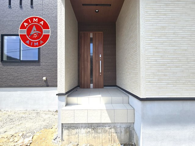 大野城市乙金東3丁目第1-3棟（1号棟）の玄関|おでかけの時も帰った時も、「我が家」を最初に感じでもらえる素敵な空間に。