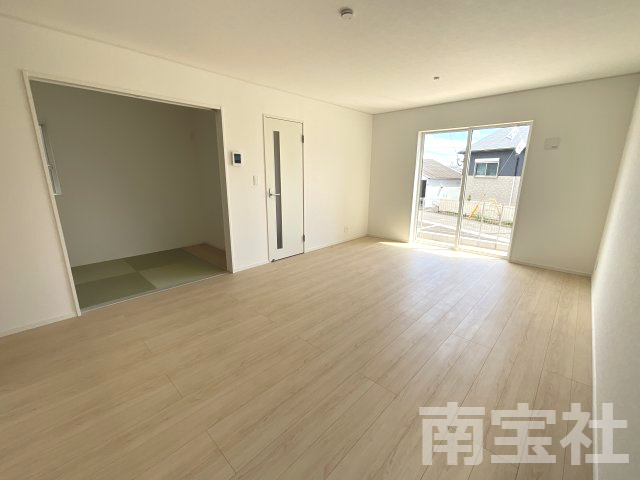 【居間・リビング】