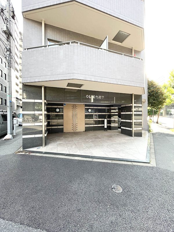 OLIO九段下 のエントランス
