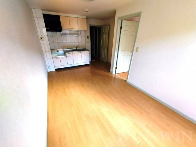 エルヴェ南小向 Aの内装