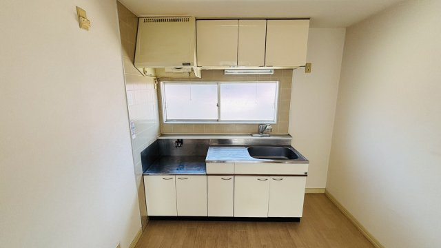 ハイデンス般若寺のキッチン