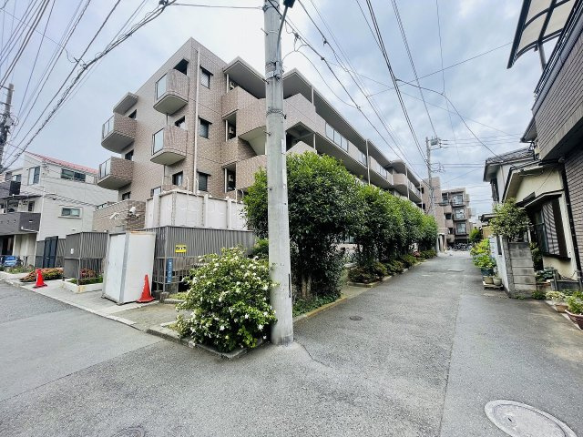 日神パレステージ志茂の外観