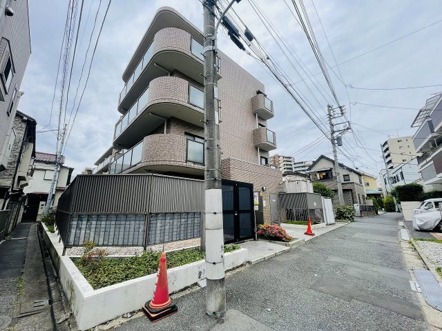 日神パレステージ志茂の外観