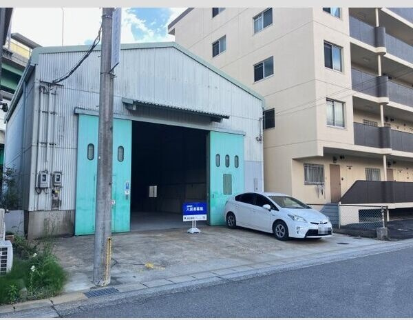 山木1-144倉庫の外観