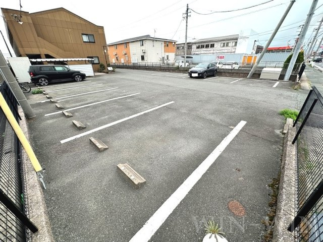 エスポワールハイムの駐車場