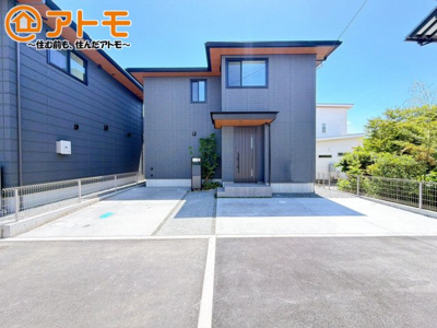 【駐車場】 | 駿東郡清水町堂庭　新築一戸建て　4号棟 | ゆったりスペースで、駐車も楽ちん♪