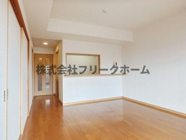 小金井市東町３丁目の賃貸マンションの居間・リビング