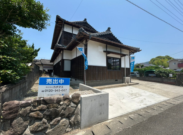 八代市　豊原上町（八代駅）2階建　7DKの駐車場