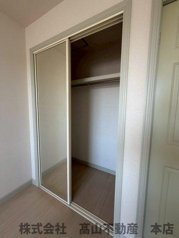 遠賀郡岡垣町大字吉木のアパートの収納