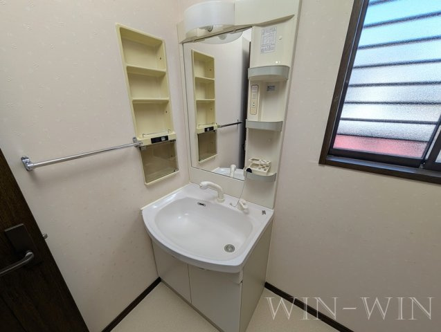 つつじが丘貸家群の独立洗面台|イメージ（同施工会社同一モデルの写真です）