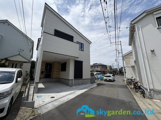 高座郡寒川町岡田２期　新築戸建　全１棟の前面道路含む現地写真|前面道路含む現地写真です