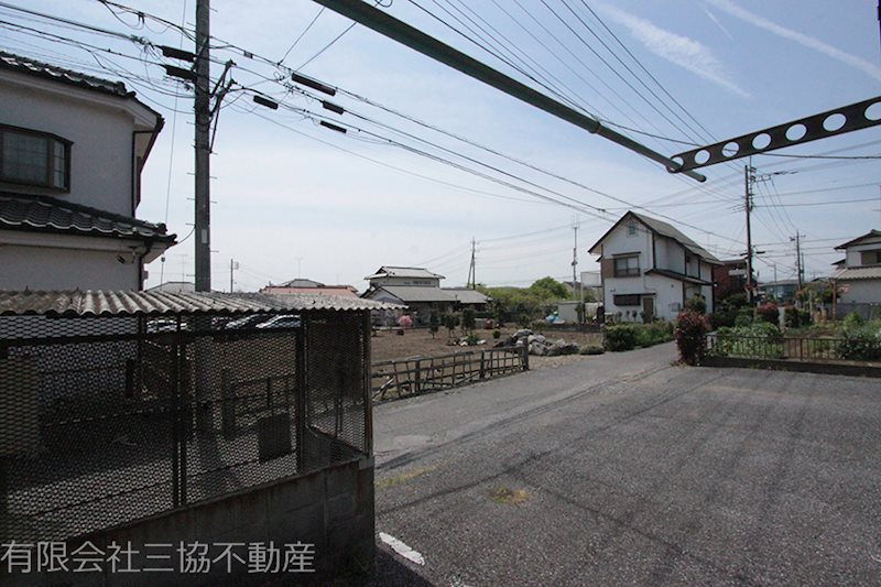 サンライズBの展望|陽当たりの良い南向き♪