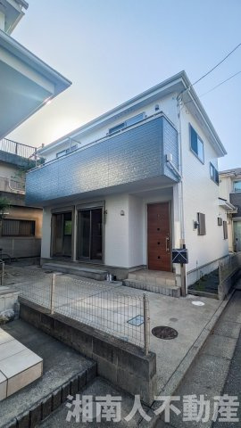 藤沢市本藤沢２丁目１３－１３戸建