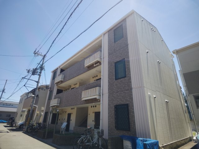 シャンブルⅡの外観