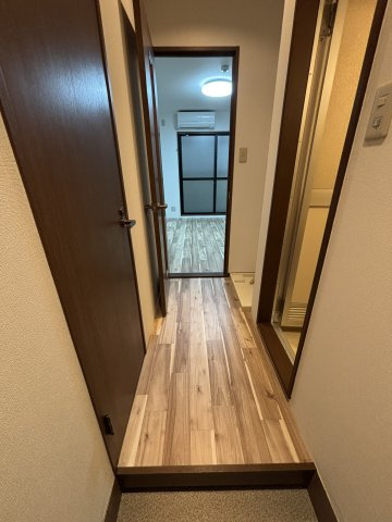 シャンブルⅡの玄関