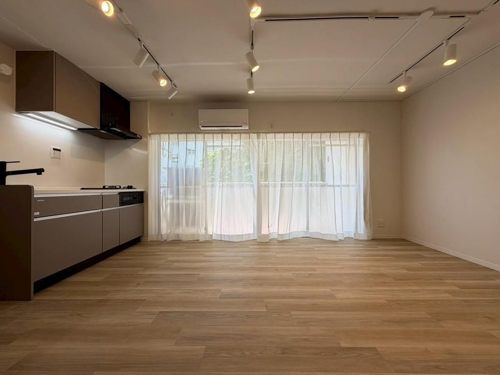 調布市染地３丁目の中古マンションの居間・リビング