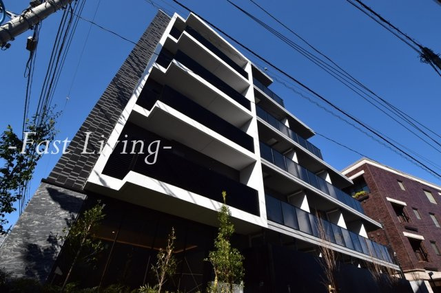 新宿区市谷左内町の賃貸マンションのエントランス