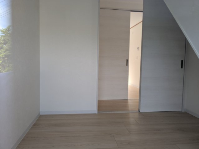 中古戸建　安中市安中4丁目の洋室|きれいな洋室です