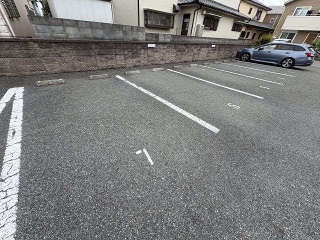 VILLA　DEL　SOLの駐車場