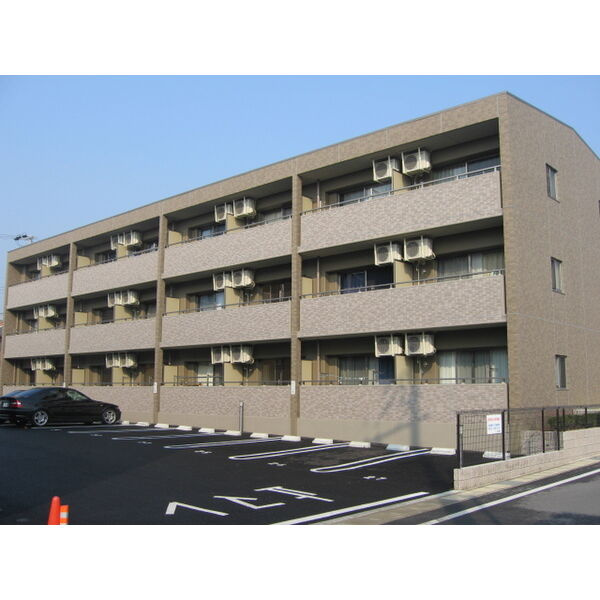 ヴィラ原山南館の外観
