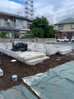 【外観】 | 【仲介手数料無料！！】府中市紅葉丘3丁目　新築戸建て（全17棟）G号棟　6690万円 | 令和８年６月８日撮影　建築中