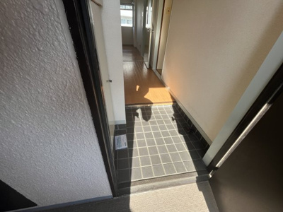 【玄関】 | サニービラ越路