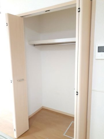 ガーデンコート　Ｃの収納|こまごまとしたものを収納できそうですね