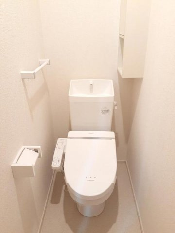 グラース　ブリーズ　Ⅱのトイレ|シンプルで使いやすいトイレです