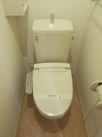 リアライズのトイレ|ゆったりとした空間のトイレです