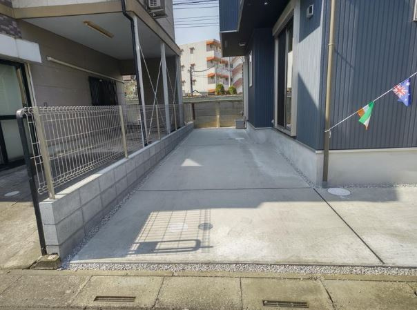 【新築】鶴ヶ島市上広谷新築分譲住宅 全1棟の駐車場|駐車スペース