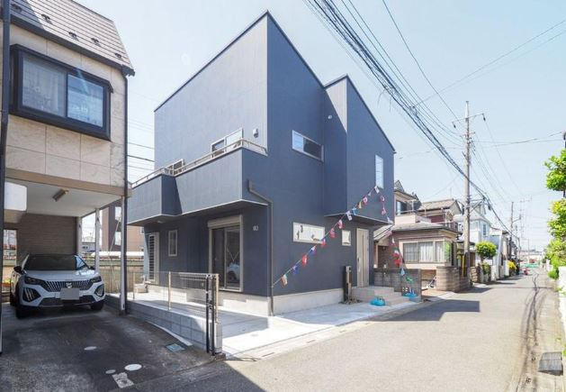 【新築】鶴ヶ島市上広谷新築分譲住宅 全1棟の前面道路含む現地写真|前面道路含む現地写真です