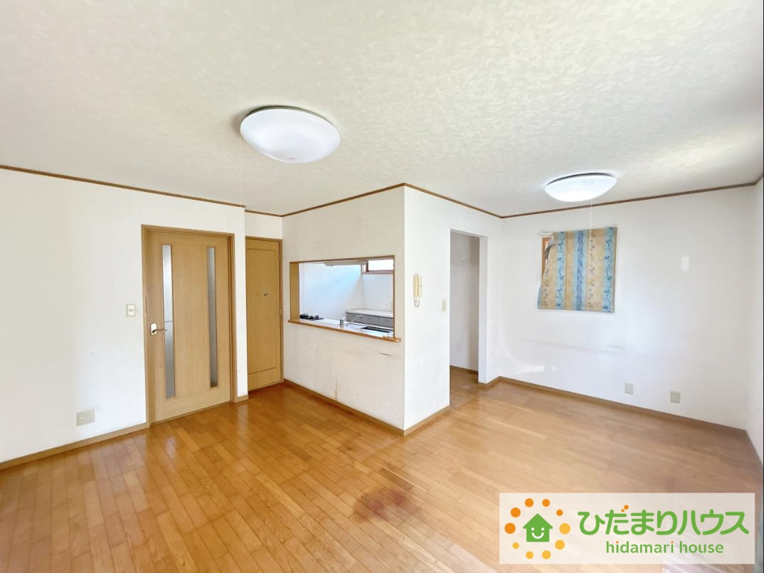 いわき市内郷御台境町五反田　中古戸建の居間・リビング