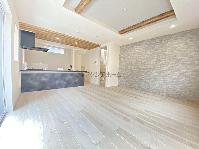所沢市向陽町・全1棟　新築一戸建　～1部屋増やせる！～の居間・リビング