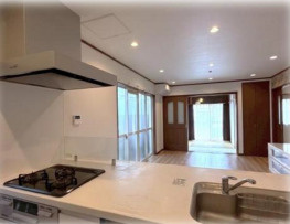 箕面市新稲１丁目　中古戸建のキッチン