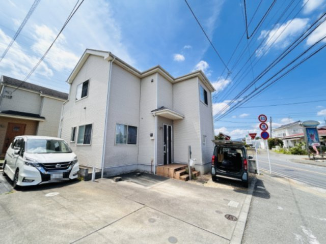 あきる野市上代継　中古住宅☆駅徒歩約10分☆の外観