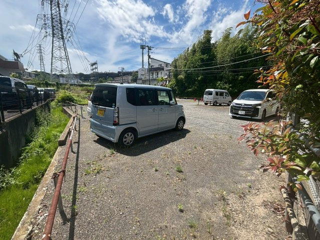 伊勢原市　駐車場の周辺