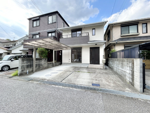 【全居室7帖以上】高知市大津乙　中古一戸建て