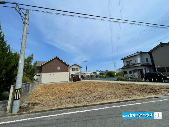 【同施工物件ご案内可能】知多郡東浦町石浜中平地　全2棟の前面道路含む現地写真|事前予約にて現地ご見学いただけます！お気軽にお問い合わせください♪
■株式会社　セキュアハウス■
住宅ローンに強く、知識、経験豊富なスタッフ在籍
お客様に寄り添い、ご成約後もサポート致します。